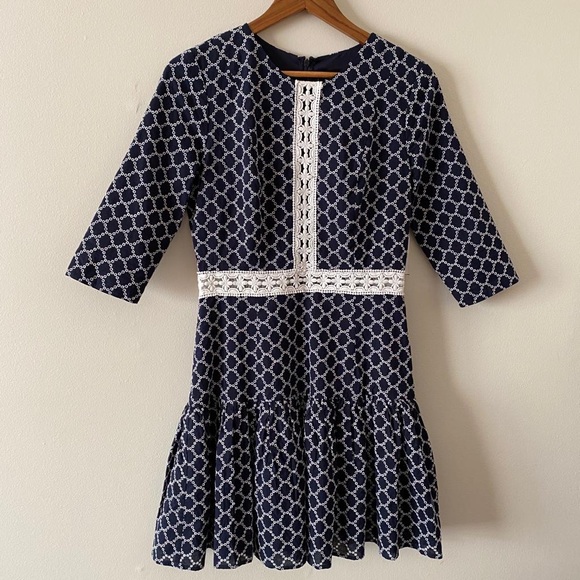 Alexia Admor Devin Drop Waist Dress - Picture 3 of 7